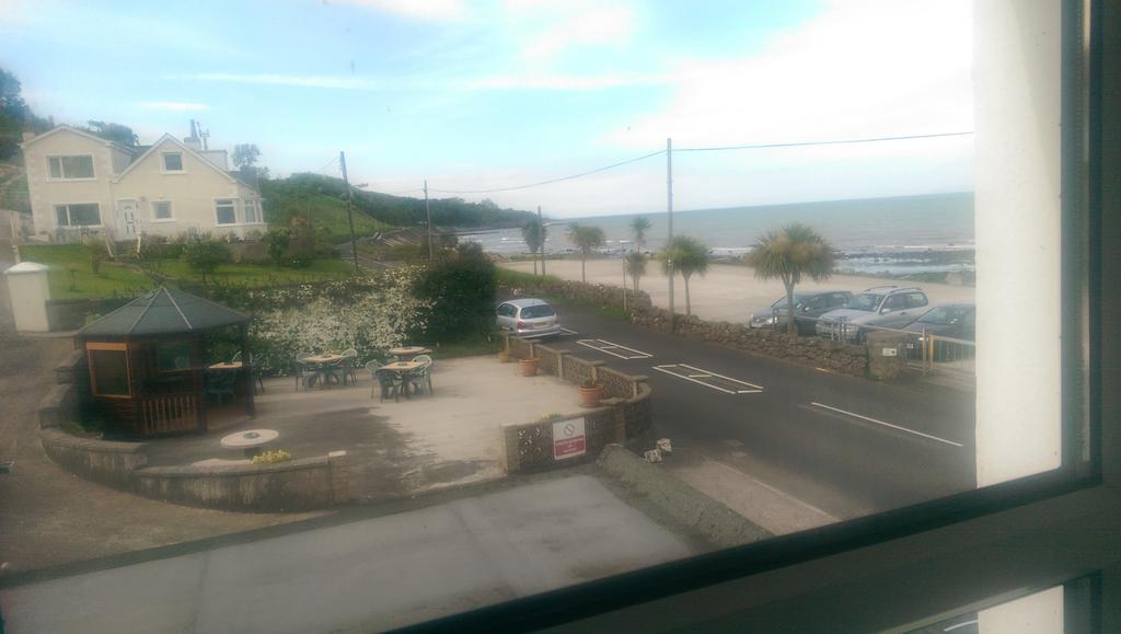Halfway House Hotel